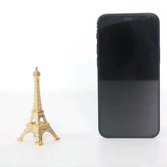 Mini Gold Eiffel Tower 🇫🇷 - Picture 4 of 4